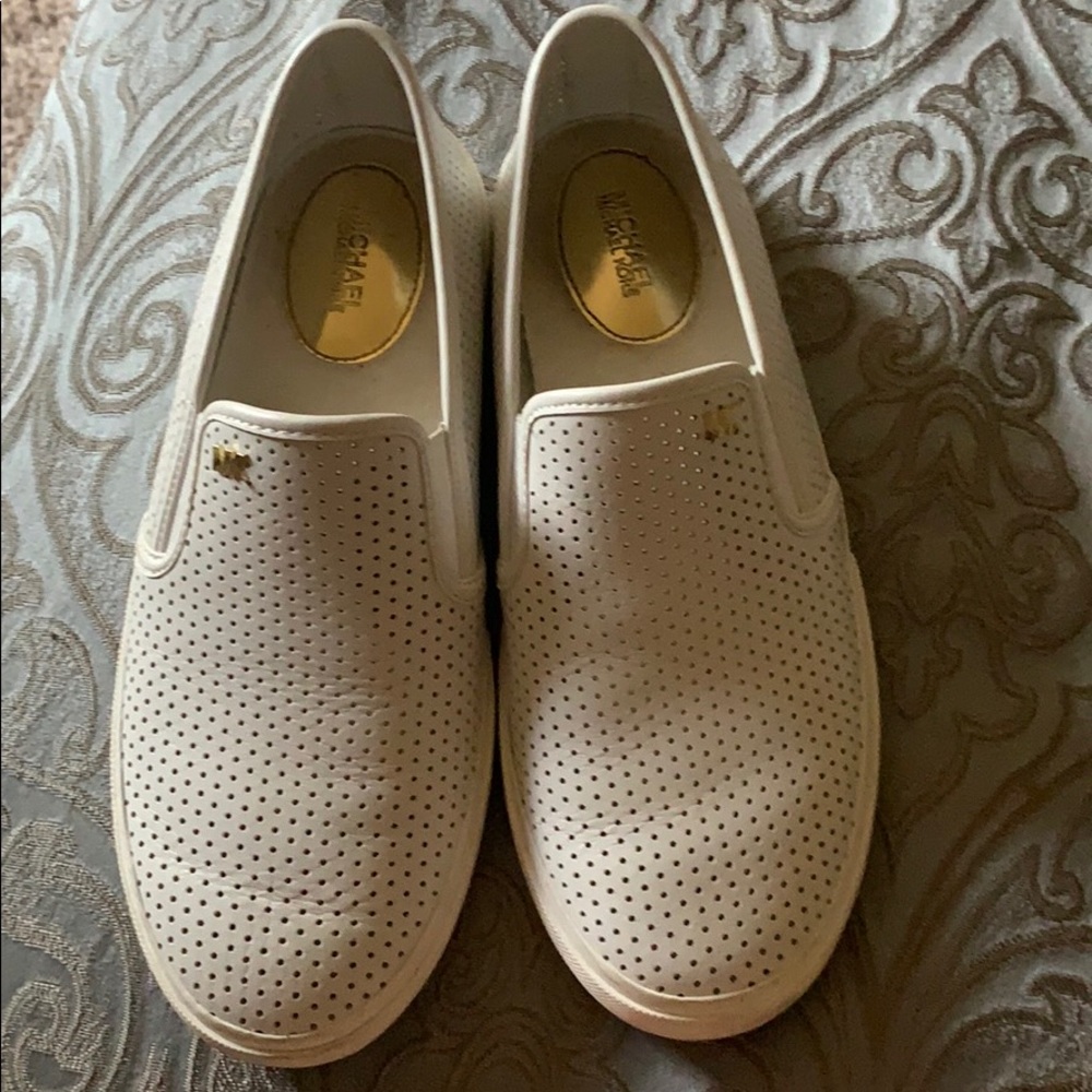 Michael Kors flats